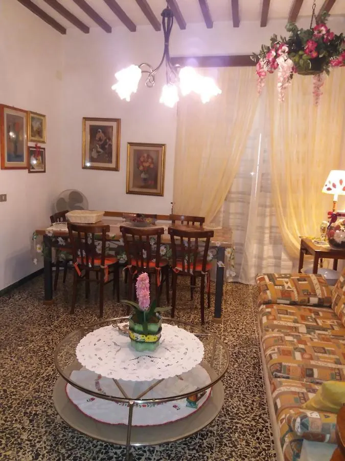 Casa Tarrini 0*, Chianni Italy