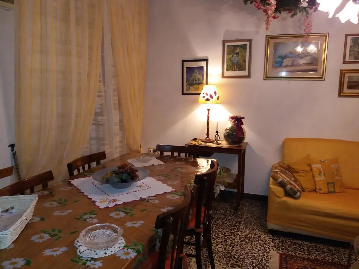 Casa Tarrini 0*, Chianni