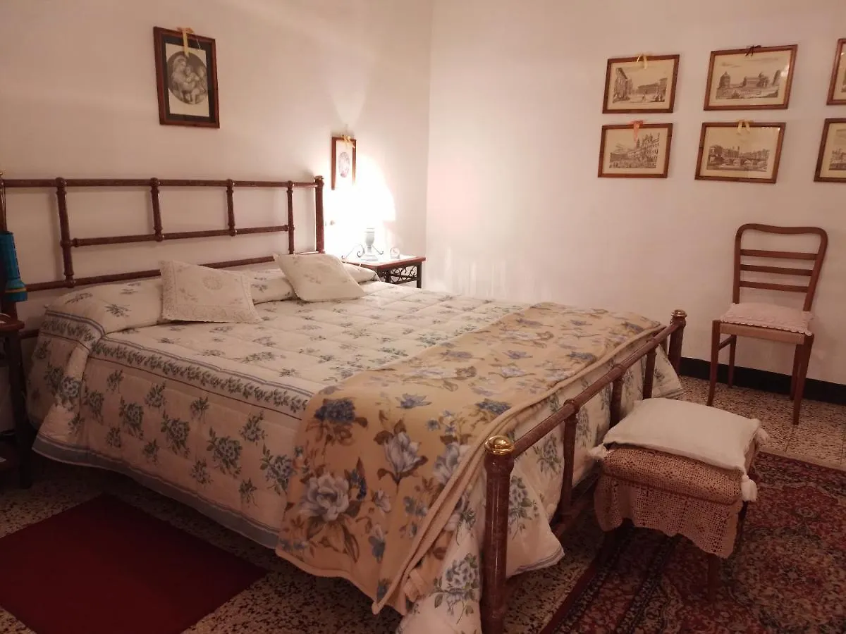 Casa Tarrini 0*, Chianni